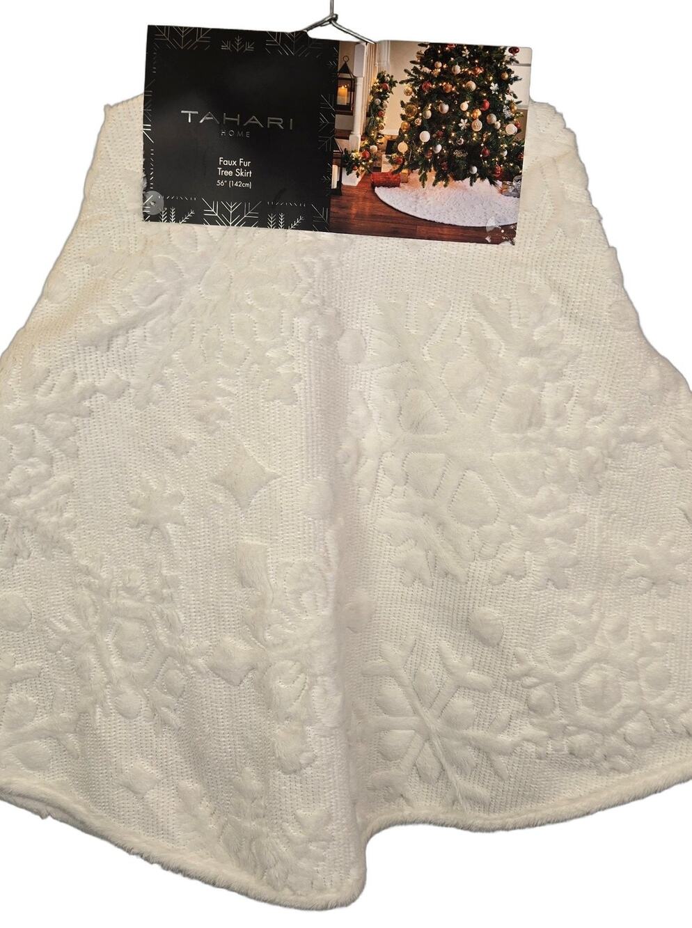 SNOWFLAKE IVORY FARMHOUSE Tahari Faux Fur Christmas Tree Skirt 56" NEW Tie Back